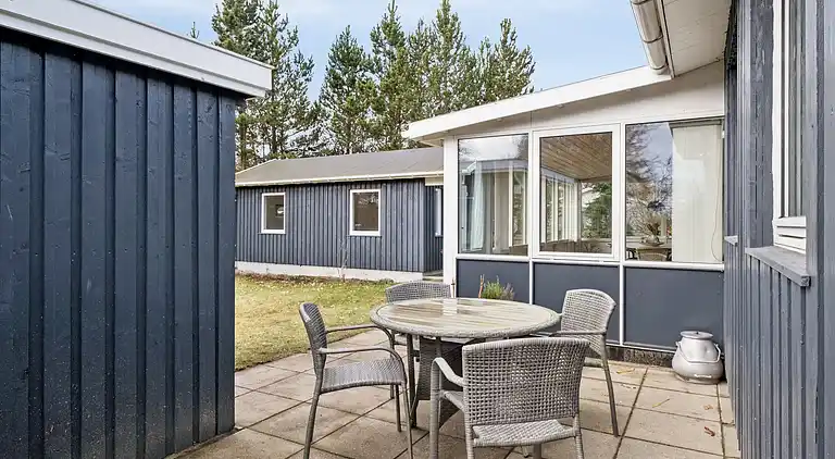 Dejligt feriehus tæt på vand og skøn natur