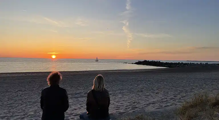 Charmantes Ferienhaus in der Stadt am Strand