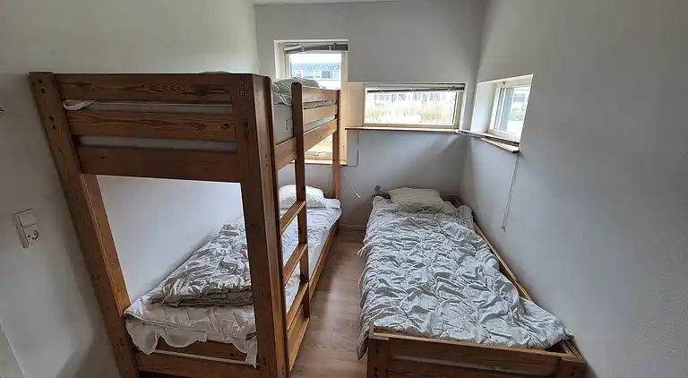 Großes Luxusferienhaus nahe Strand & Lokal