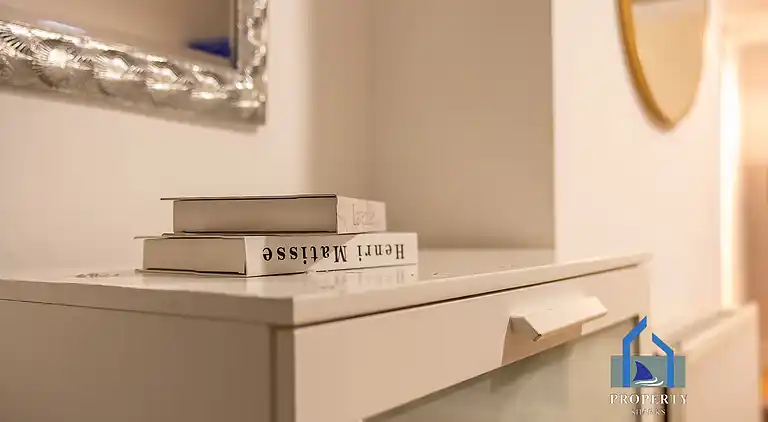 Modernes Stadthaus - Kostenloses Parken - Spielzimmer - WLAN