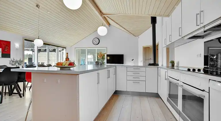 Familienfreundliches Haus bei Løkken mit Pool