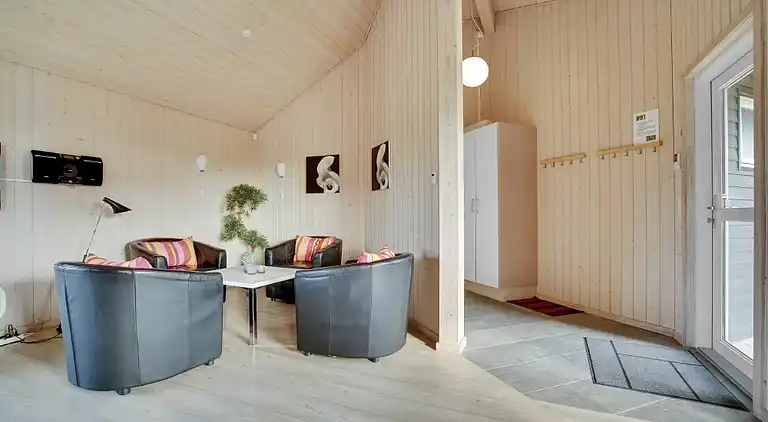 Familienfreundliches Haus bei Løkken mit Pool