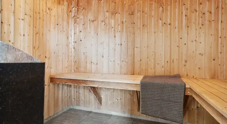 Charmantes Ferienhaus mit Pool & Spielraum