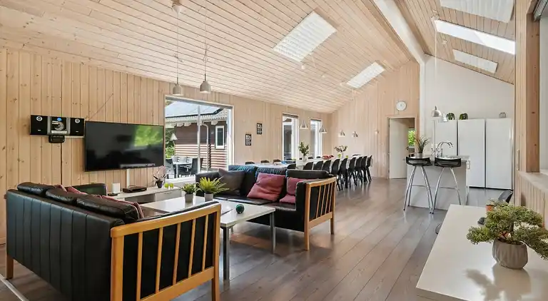 Charmantes Ferienhaus mit Pool & Spielraum