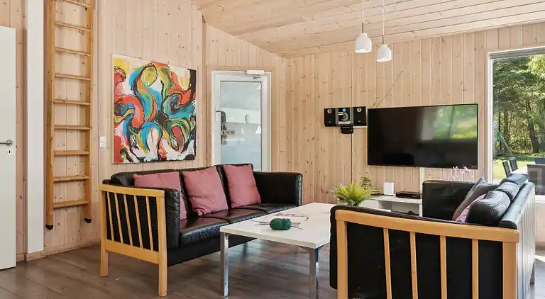 Charmantes Ferienhaus mit Pool & Spielraum