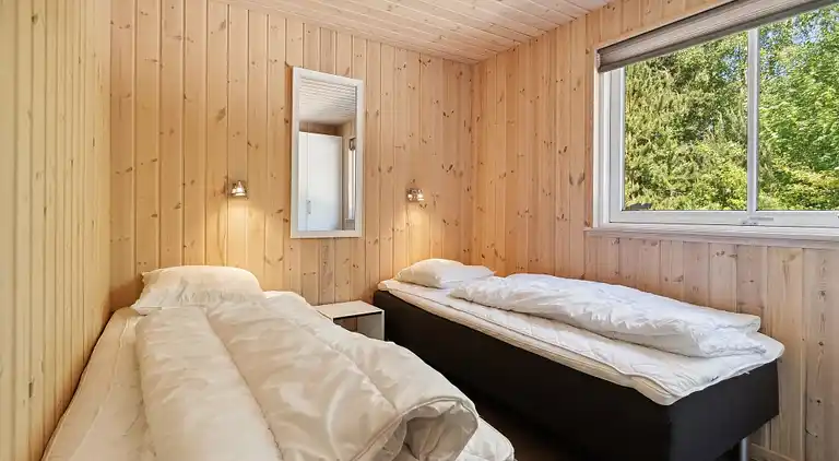 Charmantes Ferienhaus mit Pool & Spielraum