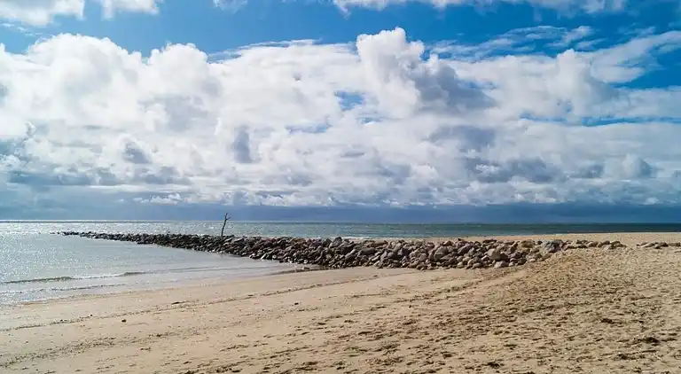 Charmantes Ferienhaus mit Pool & Spielraum