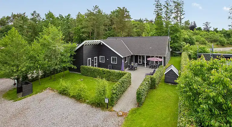 Luxus-Ferienhaus mit Pool, Spa & Aktivitäten