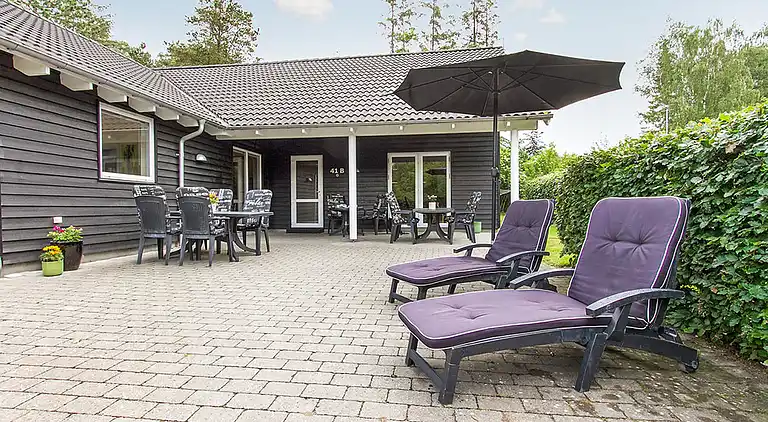 Luxus-Ferienhaus mit Pool, Spa & Aktivitäten