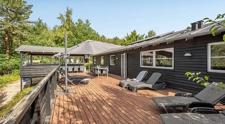 Ferienhaus bei Ebeltoft mit Pool & Spa