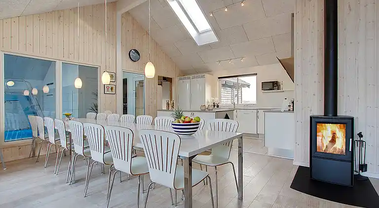 Ferienhaus mit Pool, Spa und großer Terrasse