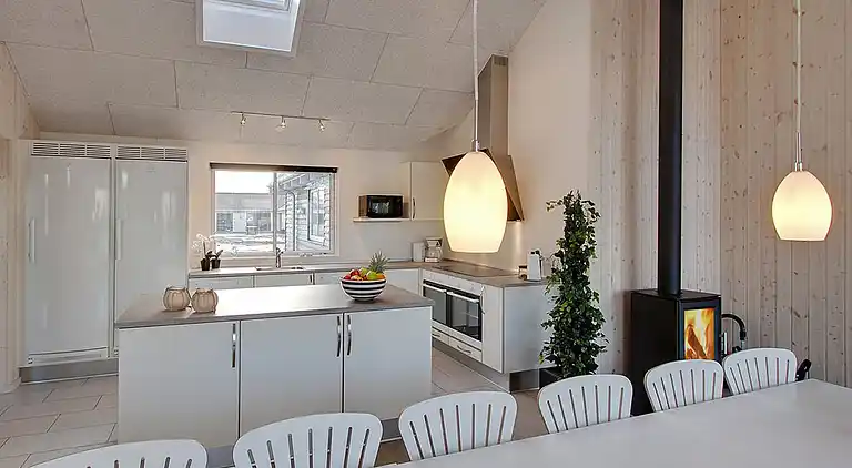 Ferienhaus mit Pool, Spa und großer Terrasse