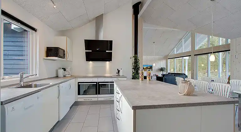 Ferienhaus mit Pool, Spa und großer Terrasse