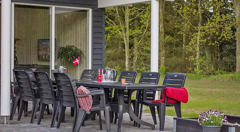 Ferienhaus mit Pool, Spa und großer Terrasse