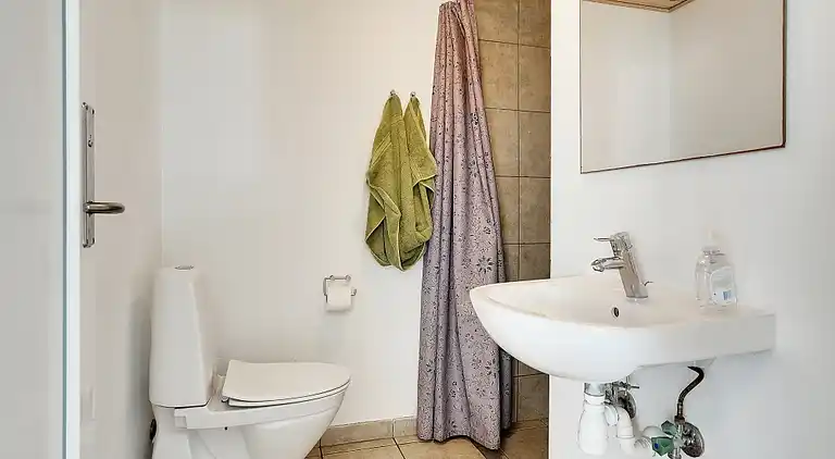 Ferienhaus mit Pool, Spa & Strandaktivitäten