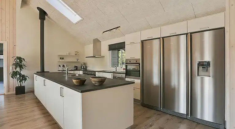 Ferienhaus mit Pool, Sauna & Freizeitraum