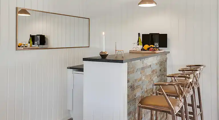 Geräumiges Ferienhaus mit Pool bei Møns Klint