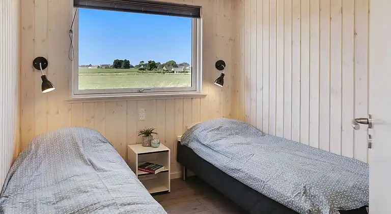 Geräumiges Ferienhaus mit Pool bei Møns Klint