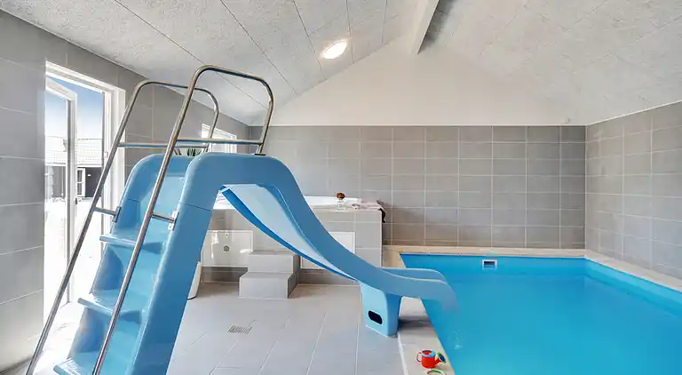 Luxus-Ferienhaus - Grenå Strand, Pool