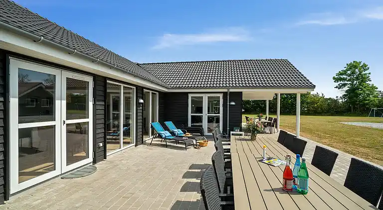 Luxus-Ferienhaus - Grenå Strand, Pool
