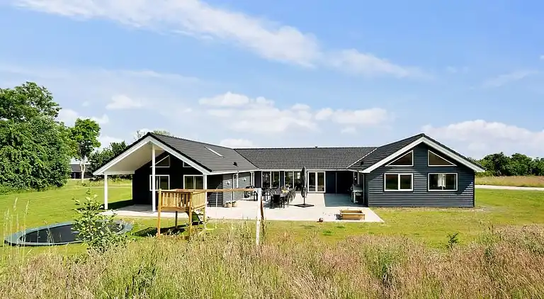 Luxus-Ferienhaus bei Grenå - für 24