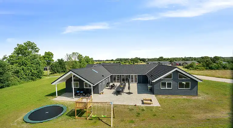 Luxus-Ferienhaus bei Grenå - für 24