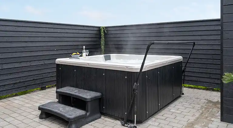 Familienfreundliches Haus in Mommark - Pool & Spa