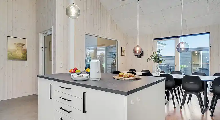 Familienfreundliches Haus in Mommark - Pool & Spa