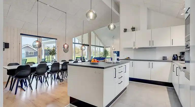 Familienfreundliches Haus in Mommark - Pool & Spa