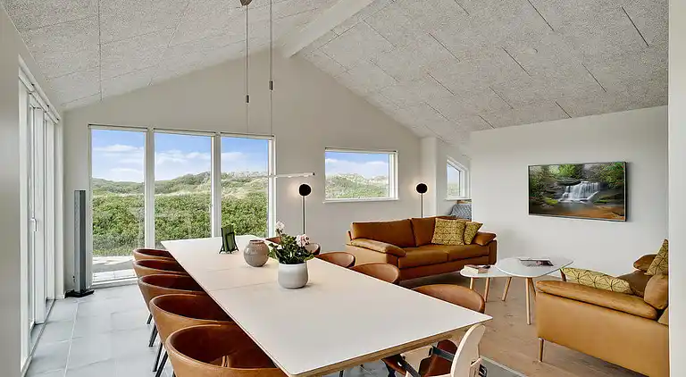 Luxus-Ferienhaus am Strand mit Spa & Spiel