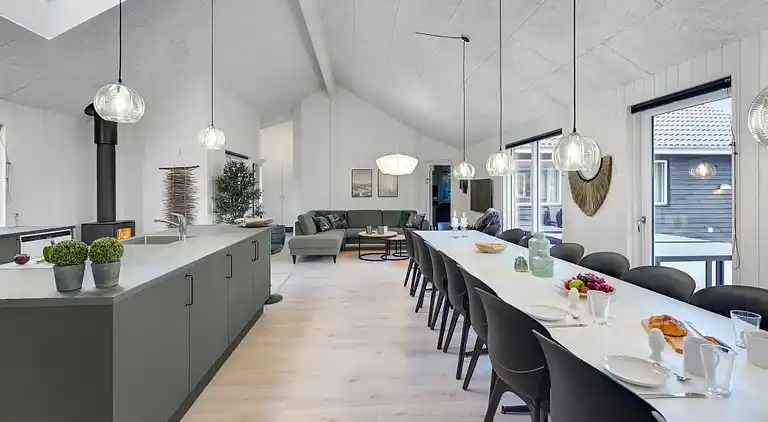 Großes Ferienhaus für 20 bei Marielyst