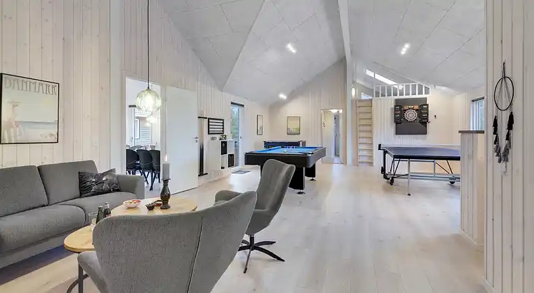 Großes Ferienhaus für 20 bei Marielyst