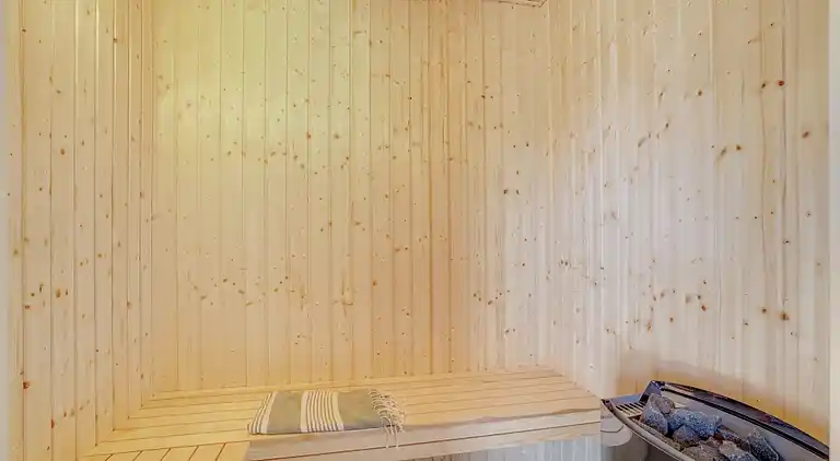 Großes Ferienhaus am Limfjord mit Pool