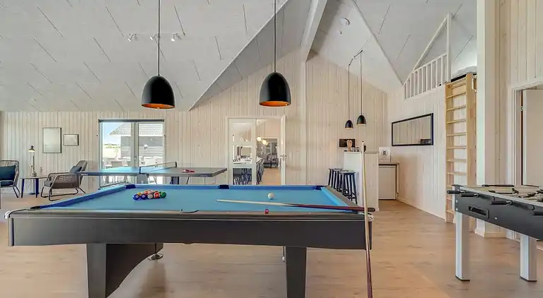 Großes Ferienhaus am Limfjord mit Pool