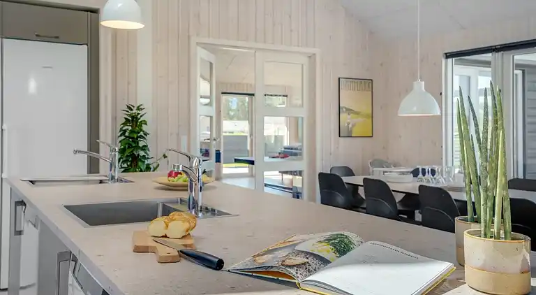 Großes Ferienhaus am Limfjord mit Pool