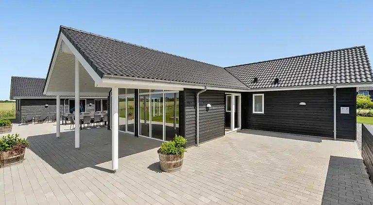 Großes Ferienhaus am Limfjord mit Pool