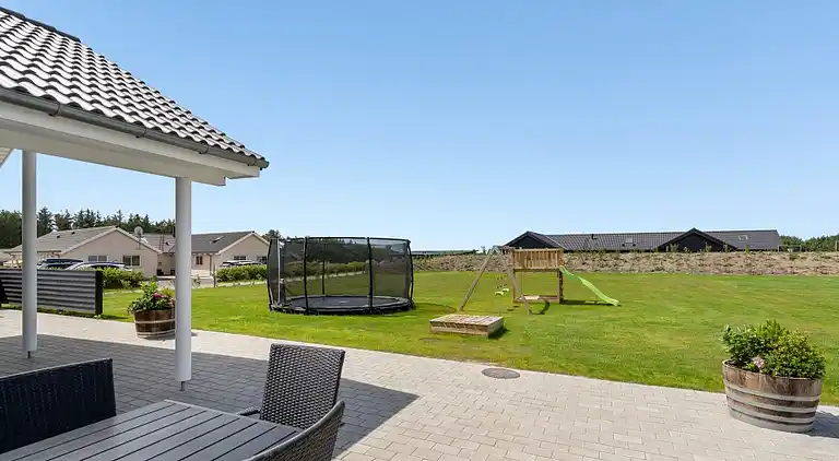 Großes Ferienhaus am Limfjord mit Pool