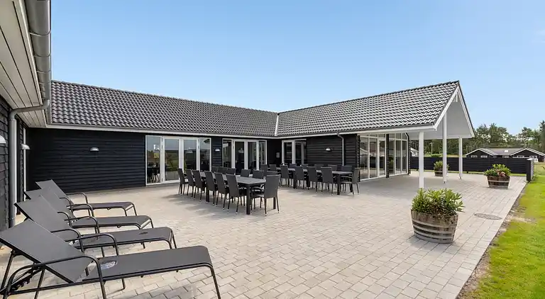 Großes Ferienhaus am Limfjord mit Pool