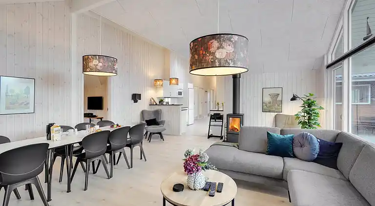 Luxus-Ferienhaus mit Pool, Spa & Aktivitäten