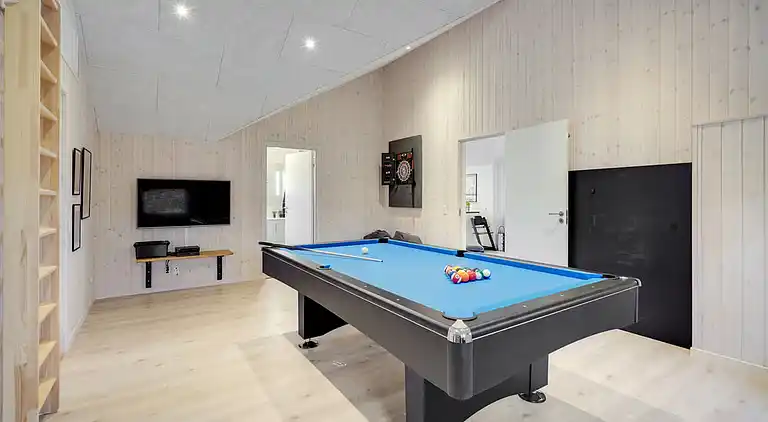 Luxus-Ferienhaus mit Pool, Spa & Aktivitäten