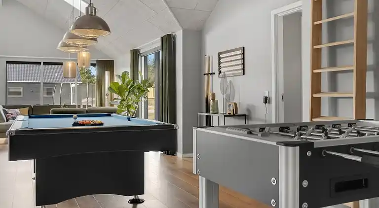 Luxus-Ferienhaus mit Pool, Spa & Spielzimmer