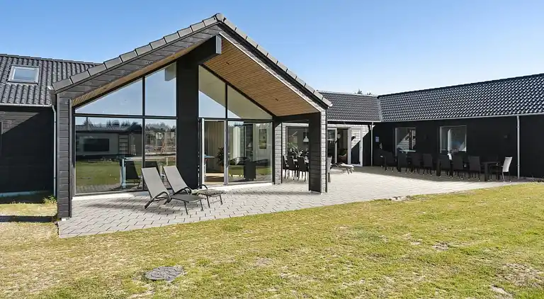 Großer Luxus am Houstrup Strand - Pool & Spa