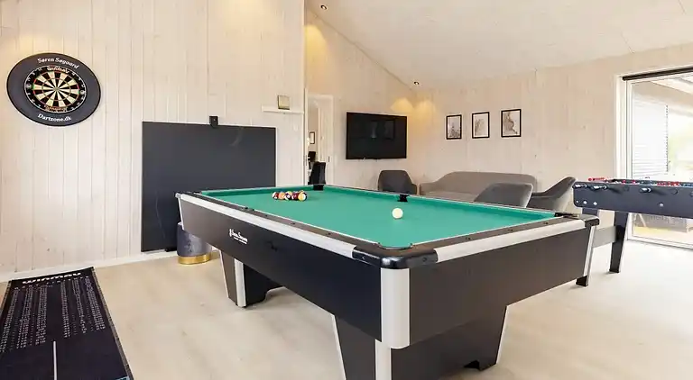 Modernes Ferienhaus in Marielyst für 14