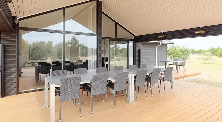 Modernes Ferienhaus in Marielyst für 14