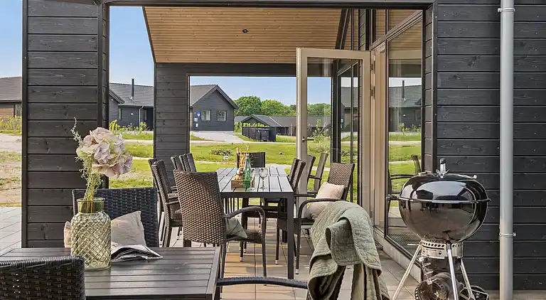 Luxus-Ferienhaus mit Pool - für 18 Pers.