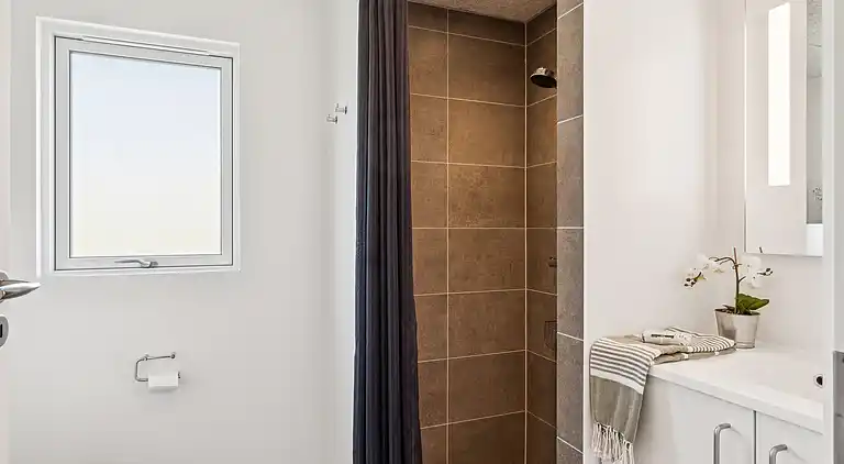 Luxus-Sommerhaus in Højby, Pool & Spa