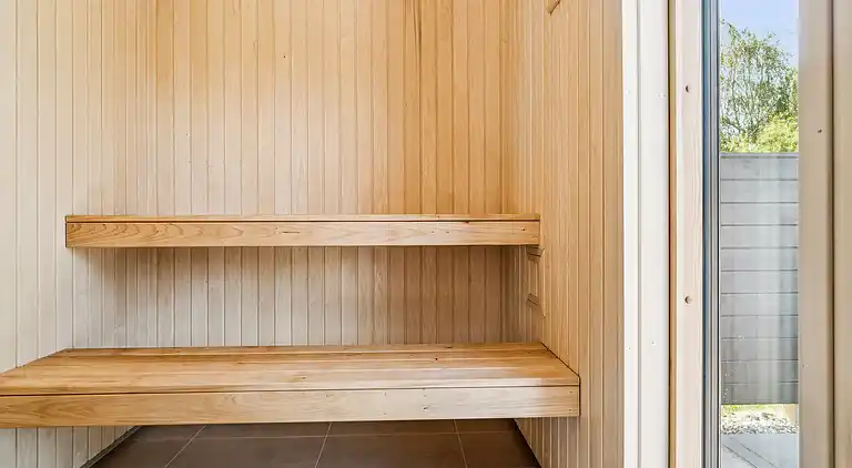 Luxus-Sommerhaus in Højby, Pool & Spa