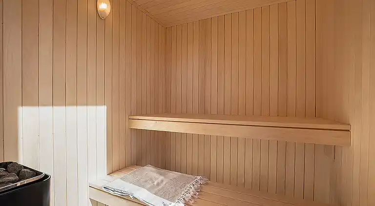 Luxus-Ferienhaus mit Pool und Meerblick