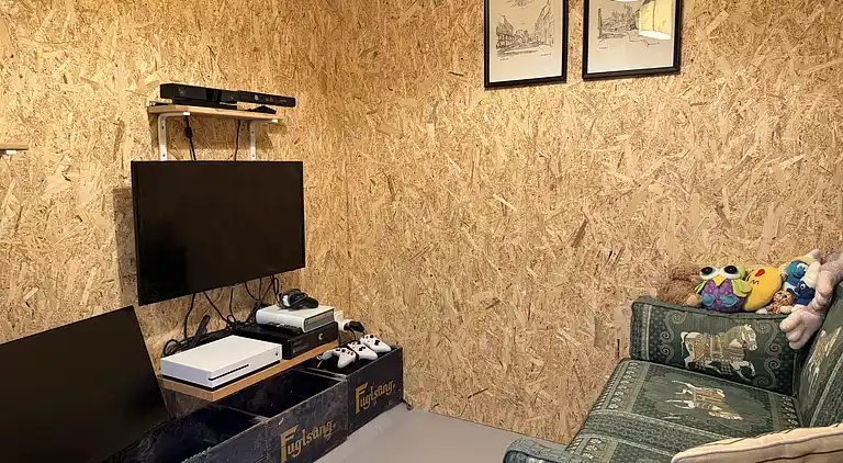 Landidyl med vildmarksbad, sauna og aktivitetsrum