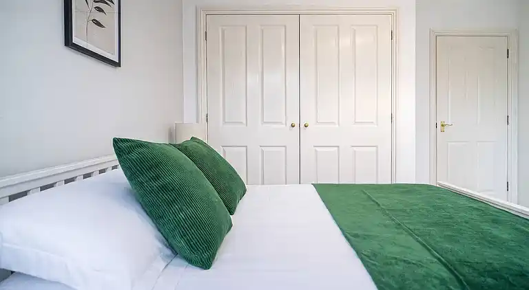 2BR Brixton, kostenloser bewachter Parkplatz, Zone 2, für 6